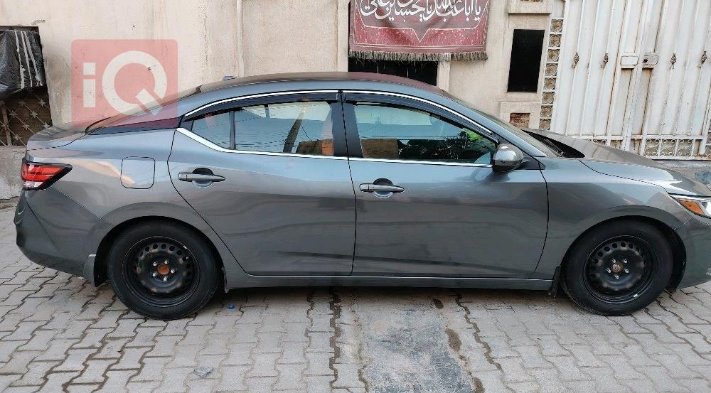 نيسان سنترا